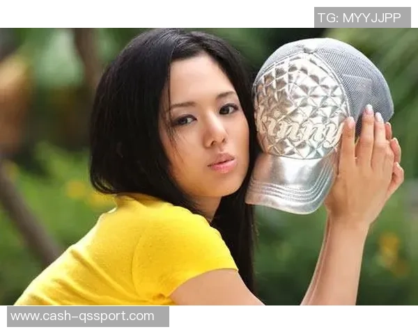 苍井空足球宝贝的魅力揭秘与她在球场上的精彩瞬间回顾